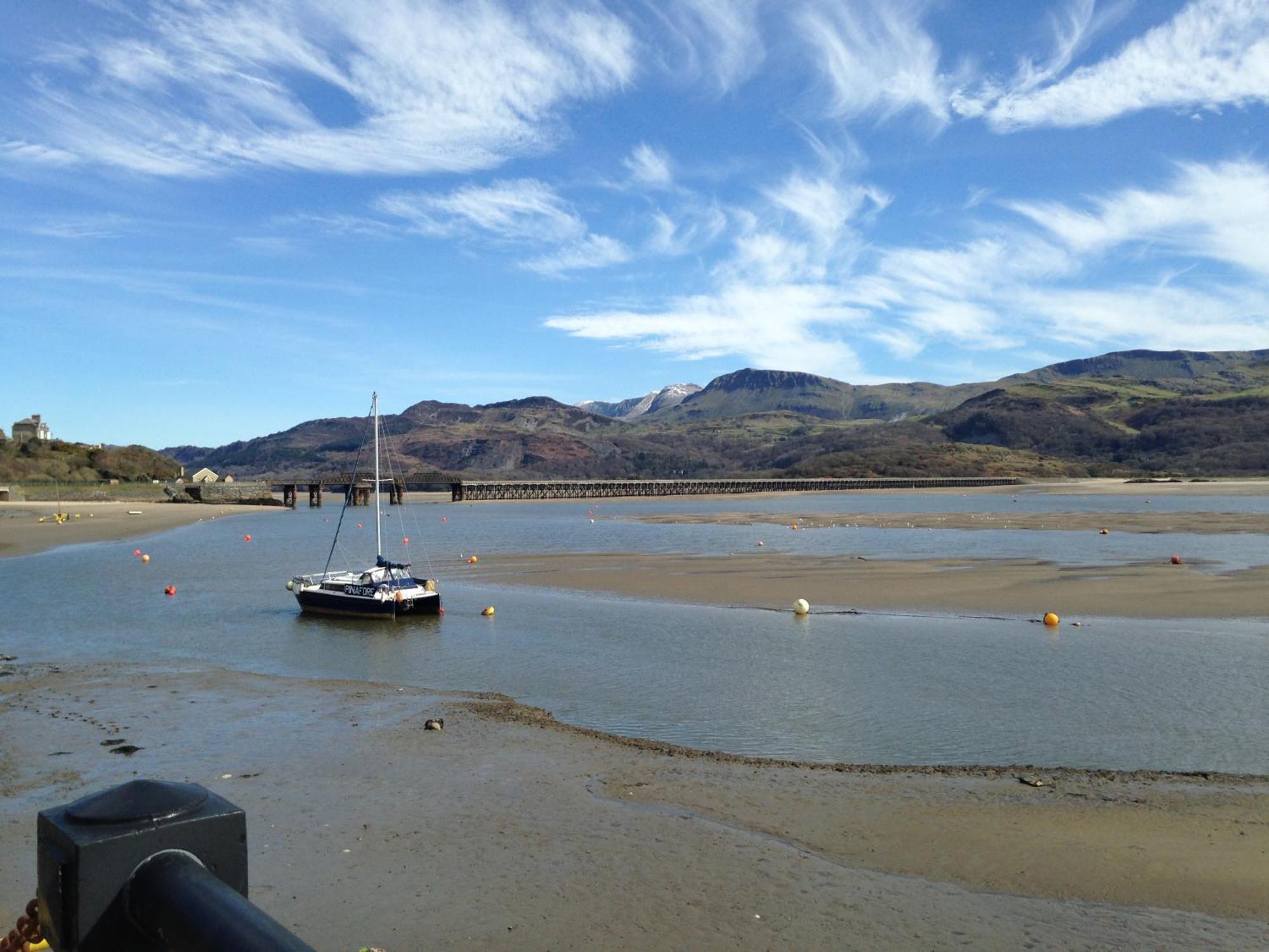 Villa Snowdonia Mawddach escape Dolgellau Exterior foto