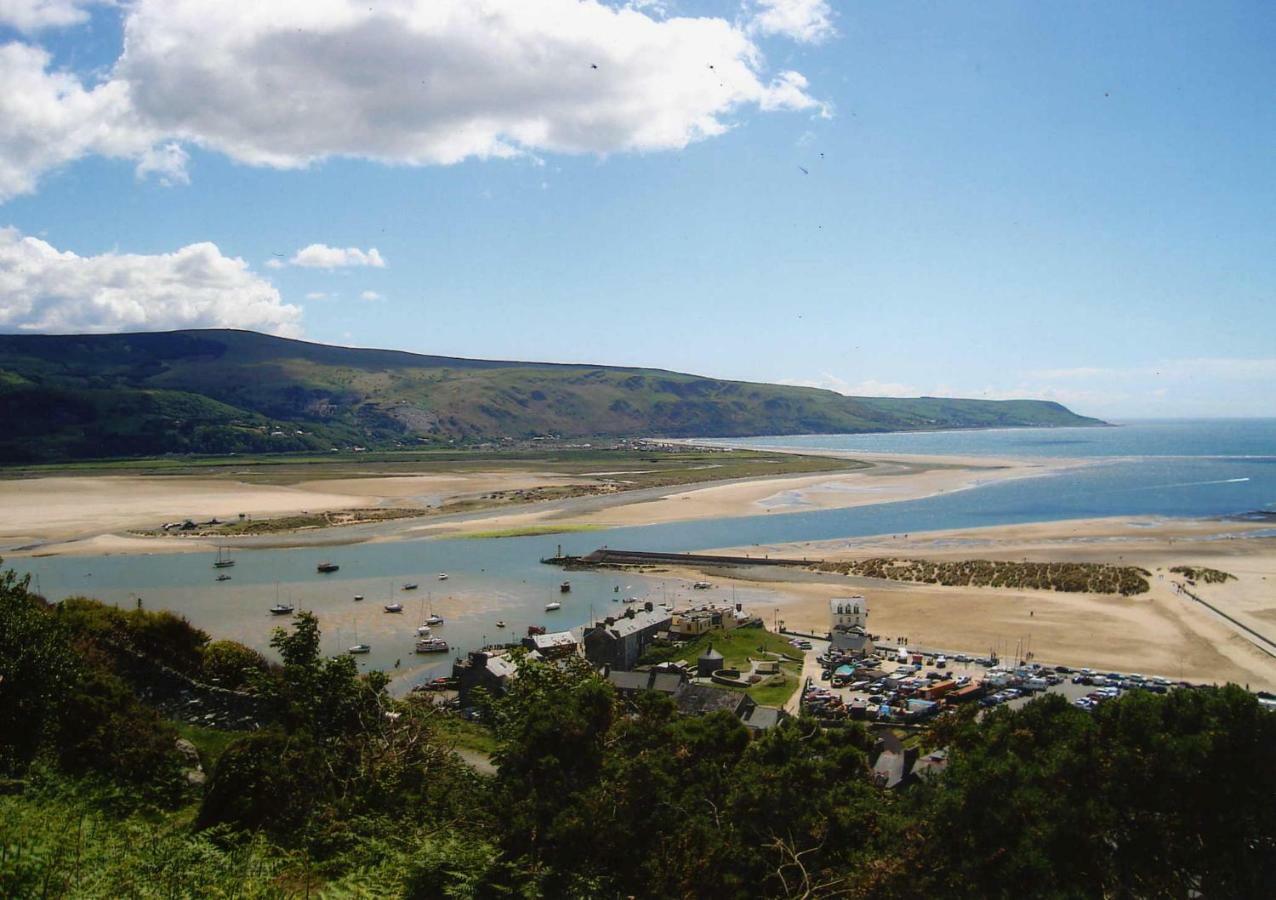 Villa Snowdonia Mawddach escape Dolgellau Exterior foto
